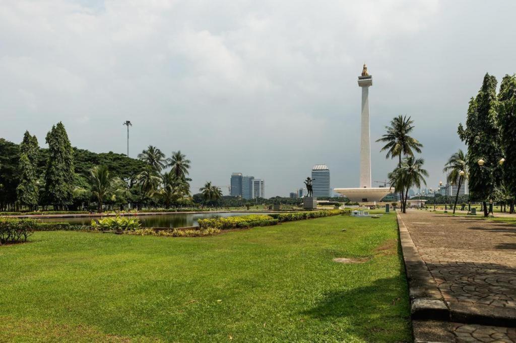 Magnolia Hotel Jakarta Exterior photo